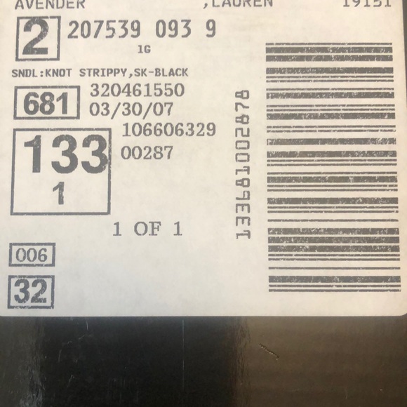 Colin Stuart Patent Leather Shoes - Picture 16 of 16